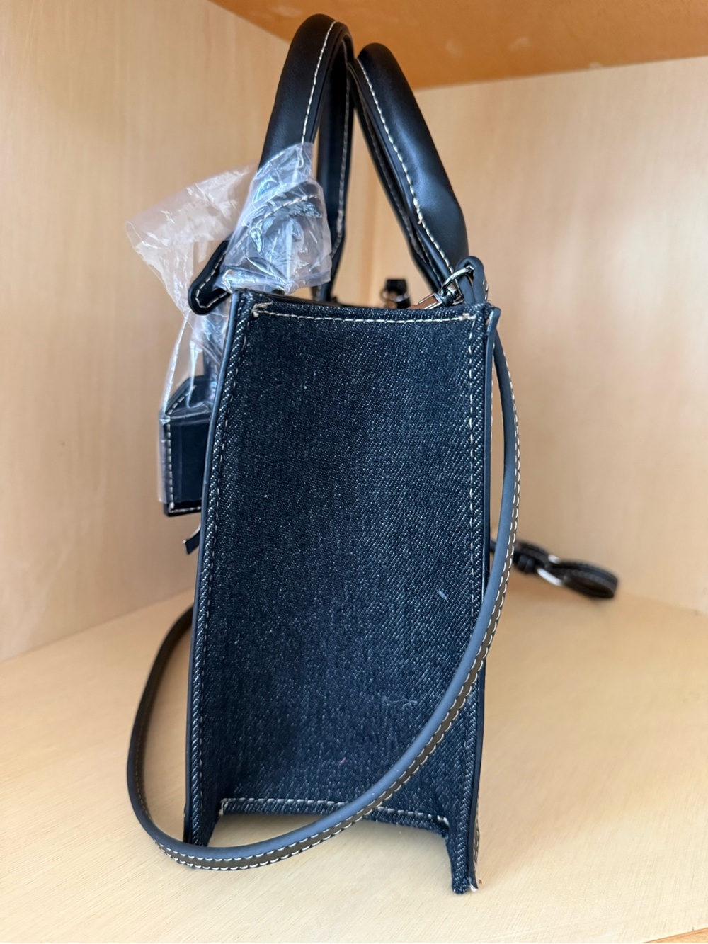 True Religion Black Denim Mini Tote Crossbody Bag Embroidered Horseshoe NWT - Picture 3 of 6